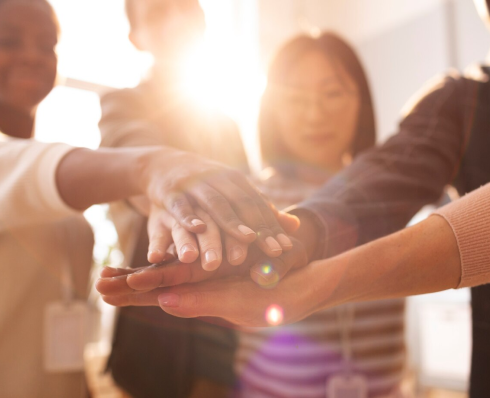 Business doing teamwork exercise